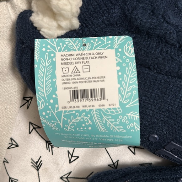 Musk slippers/socks - Picture 3 of 3